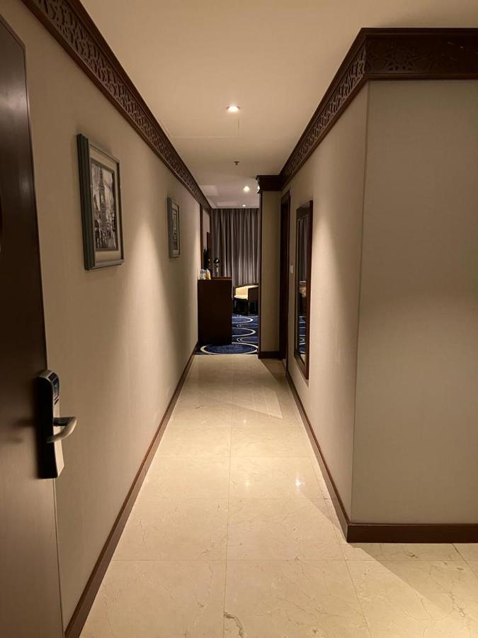 Swiss In Tabuk Hotel Ngoại thất bức ảnh