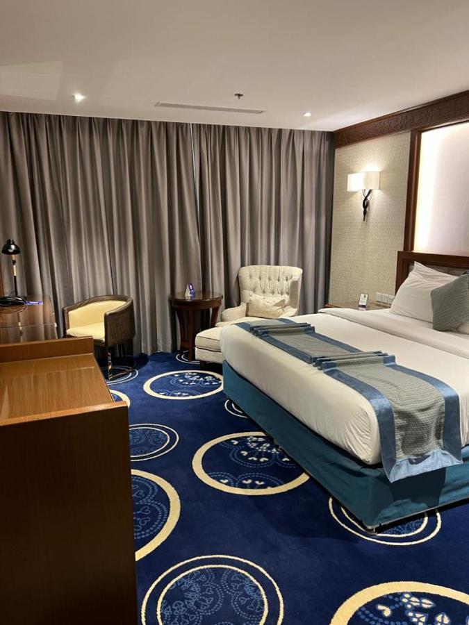 Swiss In Tabuk Hotel Ngoại thất bức ảnh